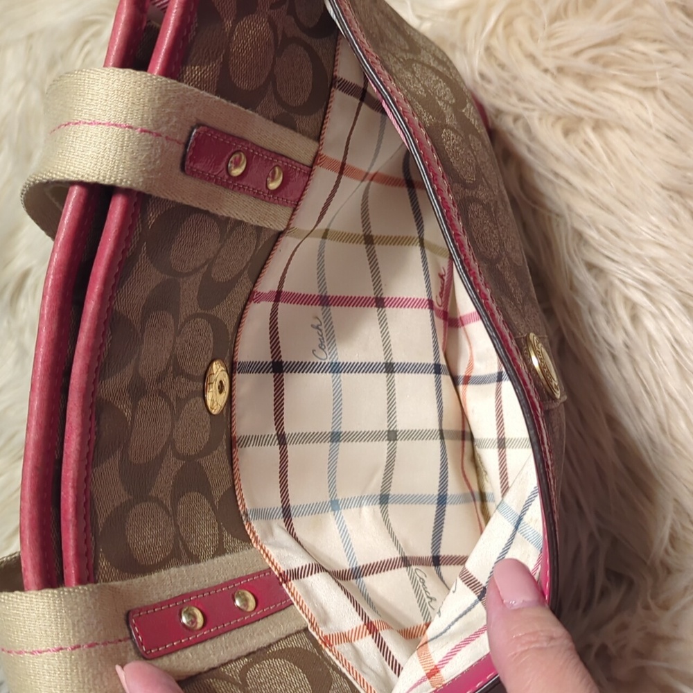 Coach Signature Canvas Tote Bag - Pink and Tan - Picture 8 of 16